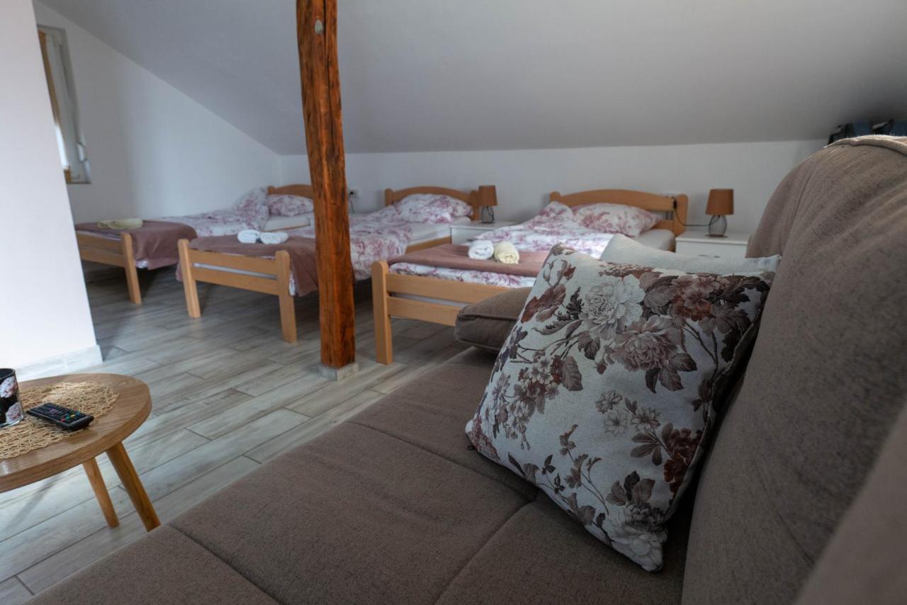 Studio Apartmani "Stimac" Garesnica Buitenkant foto