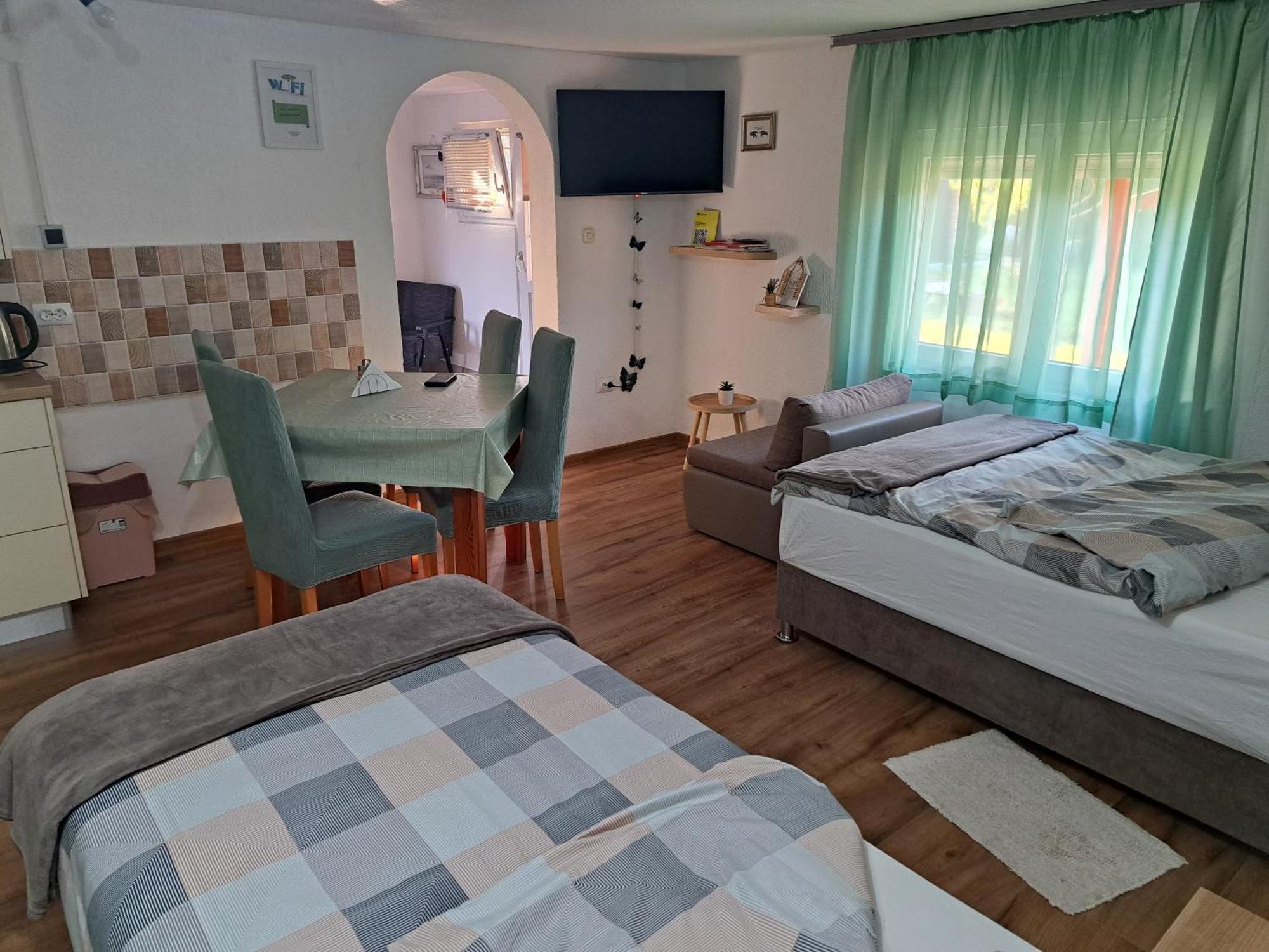 Studio Apartmani "Stimac" Garesnica Buitenkant foto