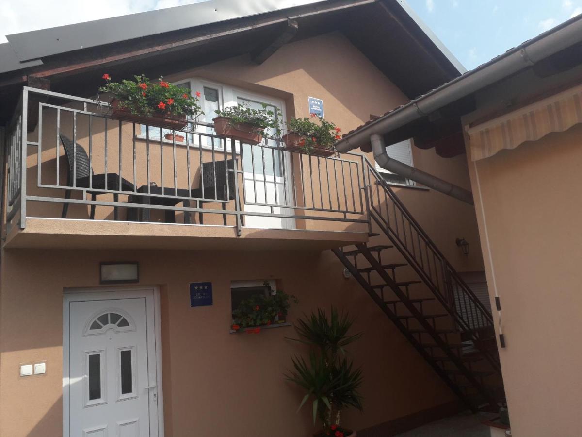 Studio Apartmani "Stimac" Garesnica Buitenkant foto